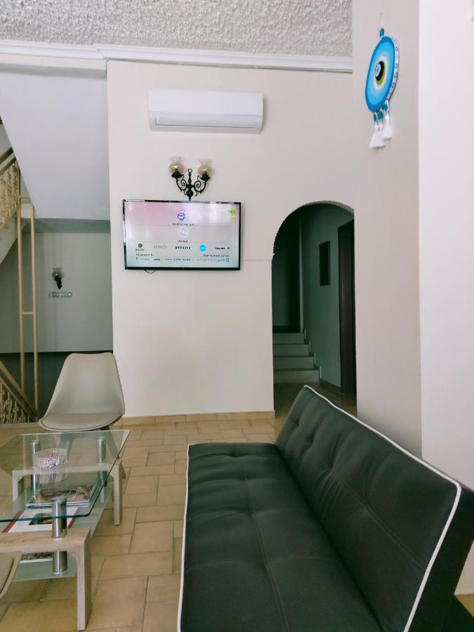 Golden Star Hotel Agia Marina  Екстериор снимка