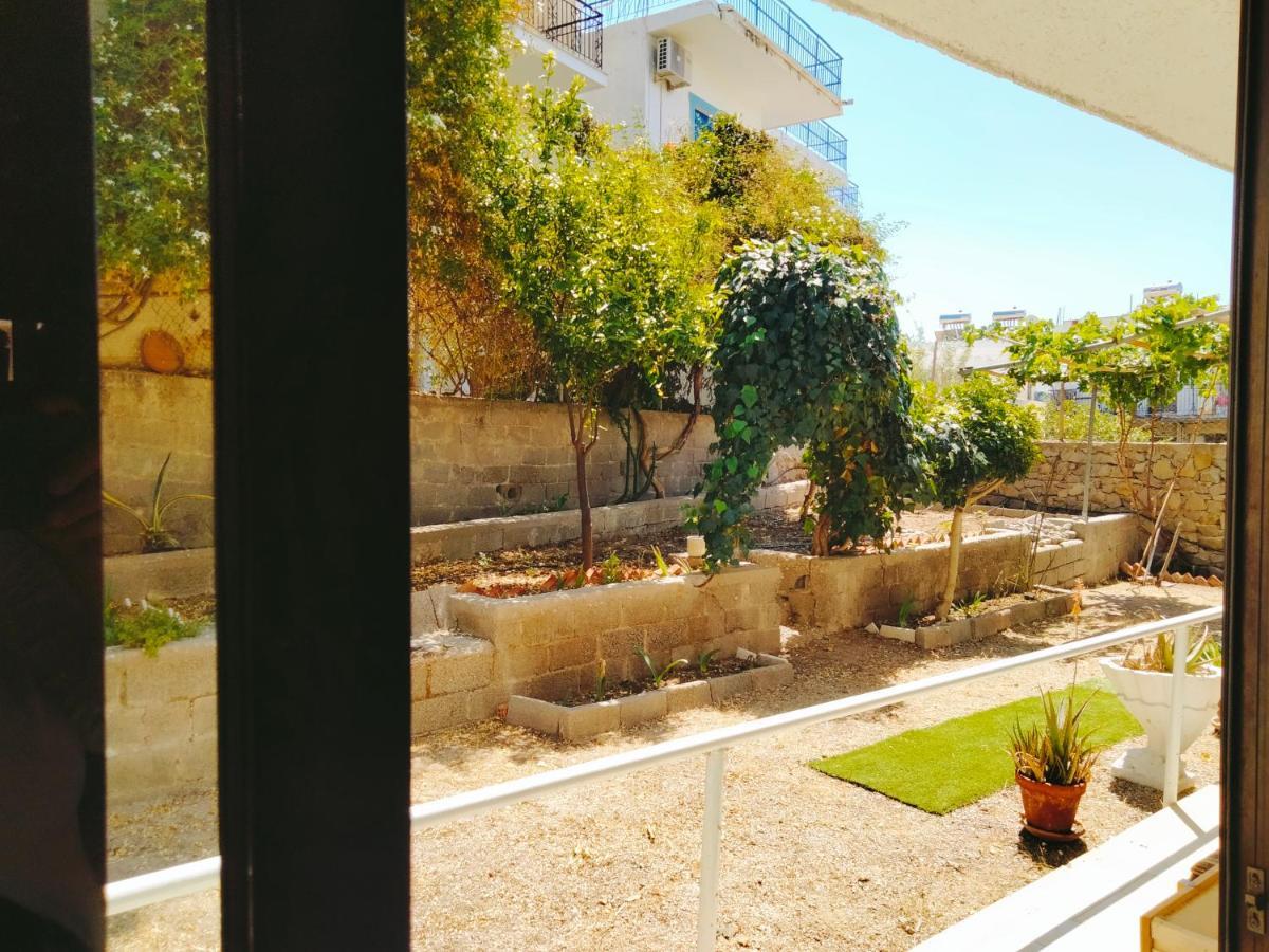 Golden Star Hotel Agia Marina  Екстериор снимка